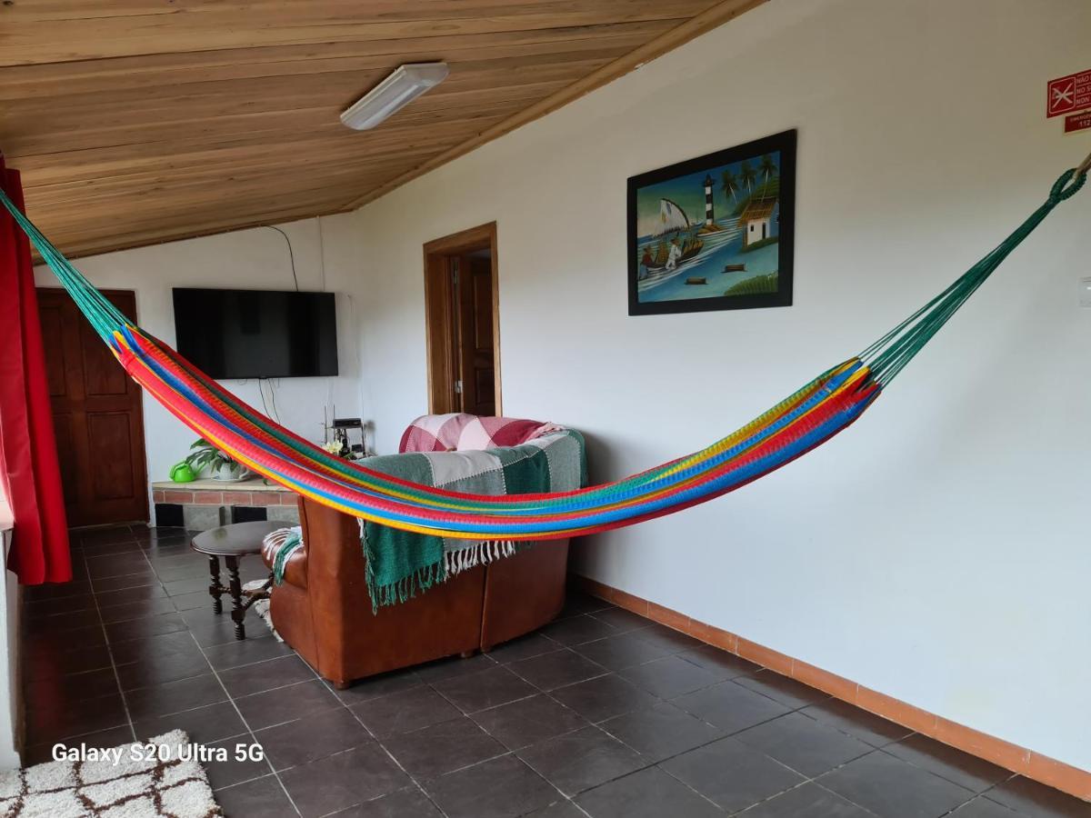 Appartement Al Luso Brasileiro à Lajes das Flores Extérieur photo